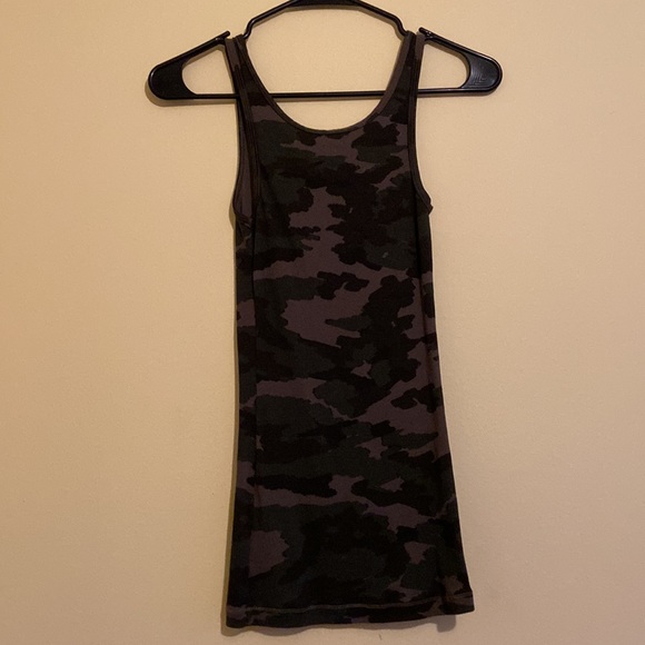 Camo Tank - Picture 2 of 2